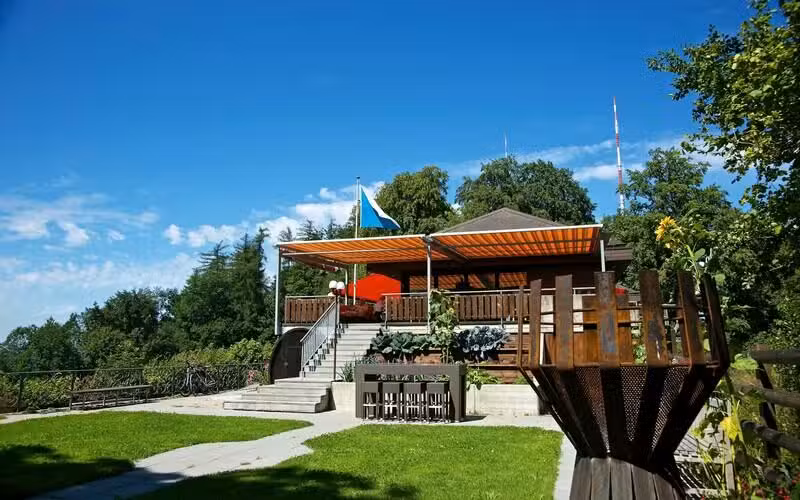 ABOVE &ndash; POP UP CLUB @ UTO STAFFEL