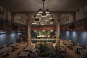 Ath&eacute;n&eacute;e 4 &ndash; Galerie SA