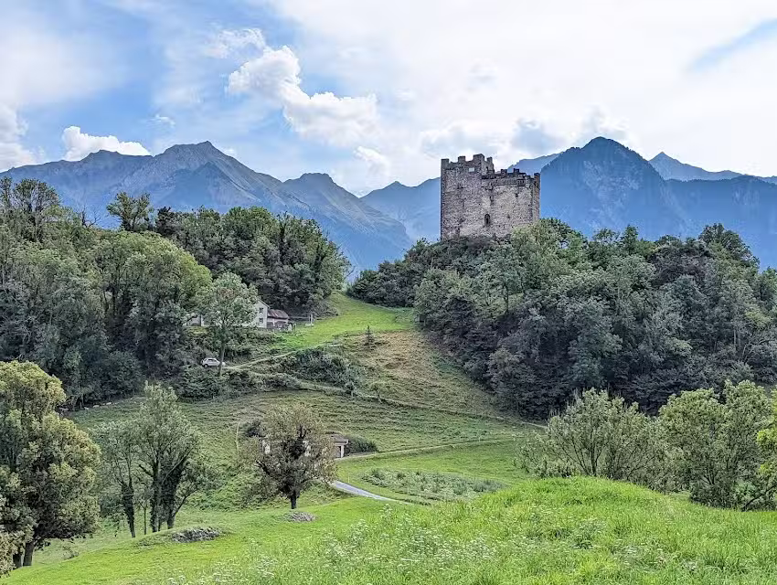 Rovine del castello di Wartau