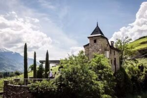 Ch&acirc;teau d&rsquo;Uvrier