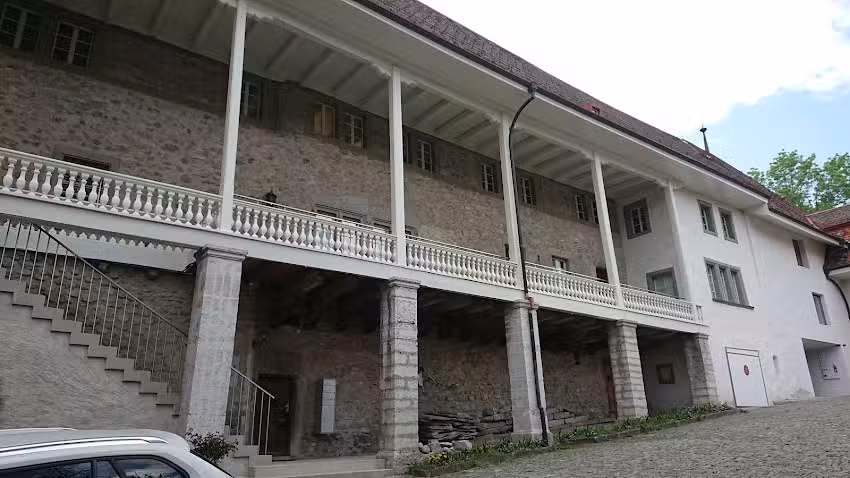 Ch&acirc;teau Ch&acirc;tel-Saint-Denis