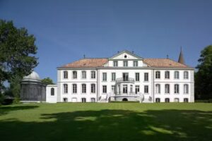 Ch&acirc;teau de Changins