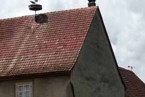 Castello di Mi&eacute;court