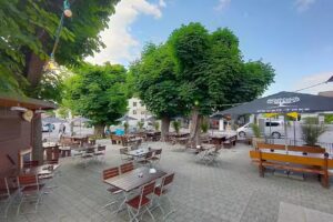 Falken Beer Garden – Bar – Pub