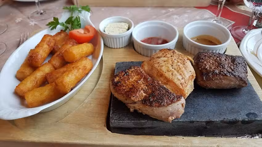 Feldschl&ouml;sschen