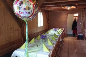 Tenda del festival &ldquo;s&rsquo;N&auml;scht&rdquo;