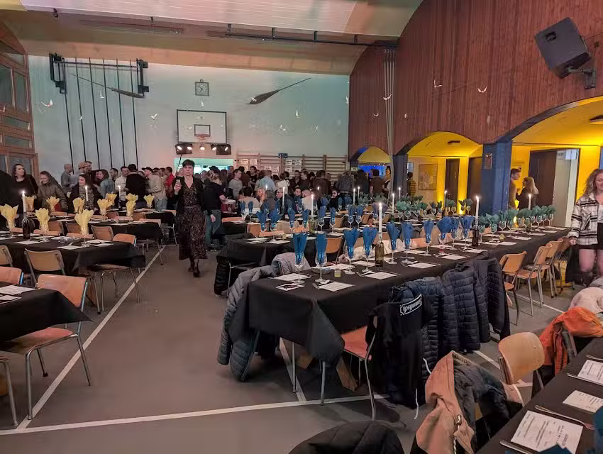 Halle des F&ecirc;tes de Cornol