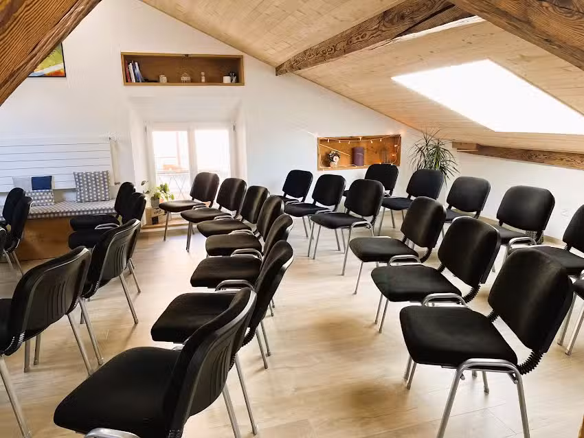 La Maison 44 S&agrave;rl