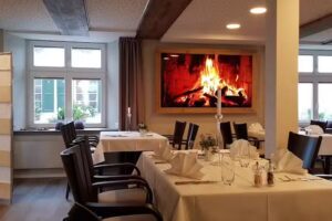 Landgasthof Farnsburg &ndash; lieu d&rsquo;&eacute;v&eacute;nements | H&ocirc;tel | Cave &agrave; vin