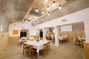 Moschti &ndash; Das Eventlokal