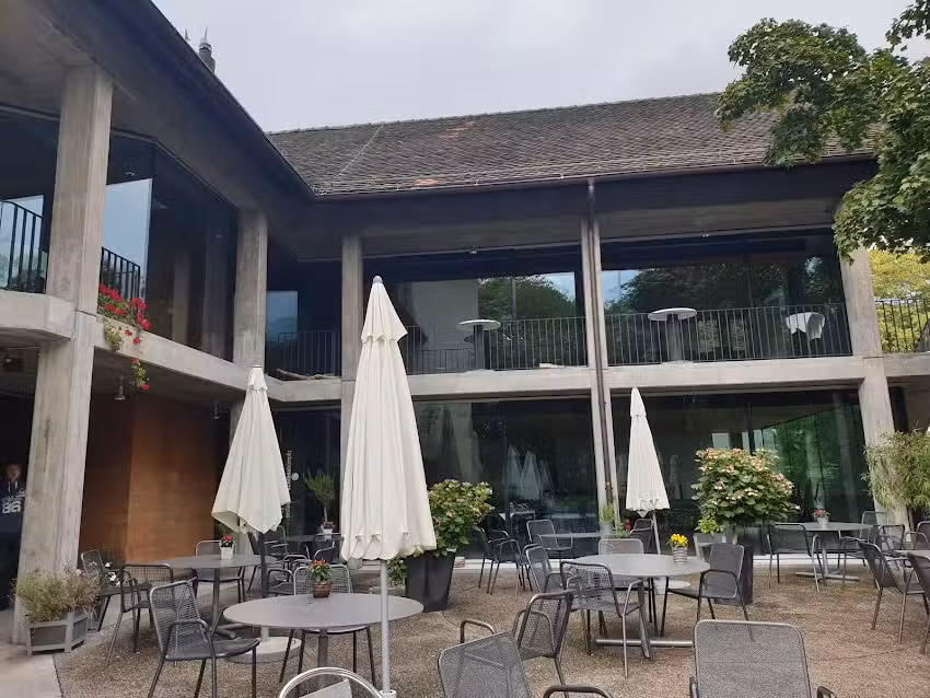 Nuovo castello di B&uuml;mpliz