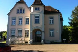 Reformierte Kirche Feuerthalen &ndash; Ref. Zentrum Spilbrett