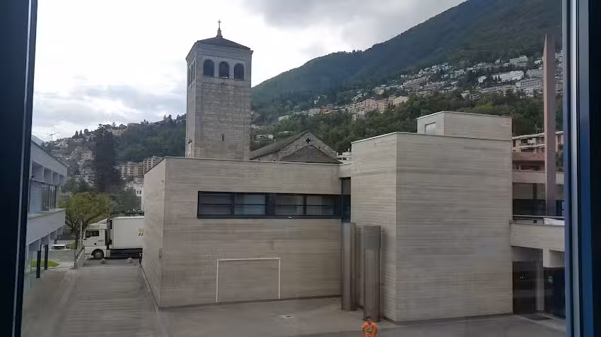 Sala congressi Muralto