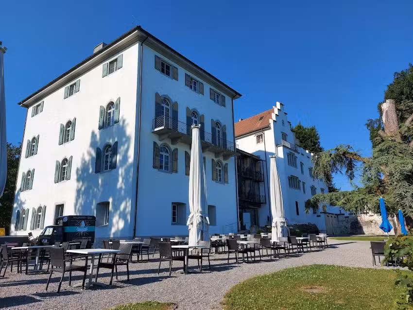 Ch&acirc;teau de Wartensee