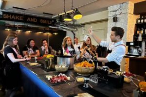 Shake &rsquo;N Smile &ndash; Cocktailbar & Workshops