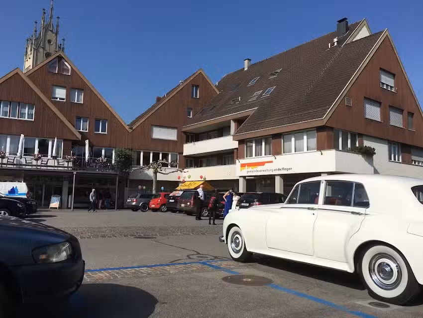 Fondation du ch&acirc;teau d&rsquo;Andelfingen, aupr&egrave;s de l&rsquo;administration municipale