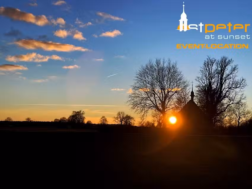 Lieu de l&rsquo;&eacute;v&eacute;nement au coucher du soleil